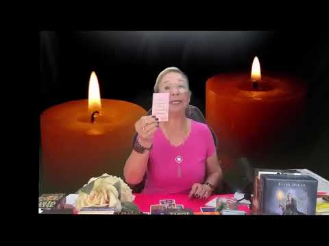 ARIES! Tu distancia le inquieta! Por tanto vendrá a proponerte algo! Insistirá!