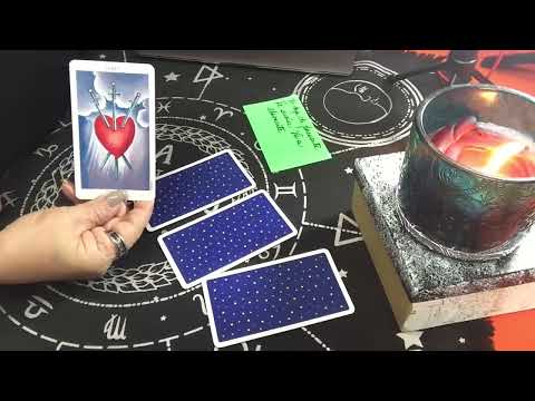ARIES♈️  LLENOA DE INSEGURIDADES 😬ESPERA EL MOMENTO PARA HABLARTE  PIENSA EN TI POR LAS NOCHES